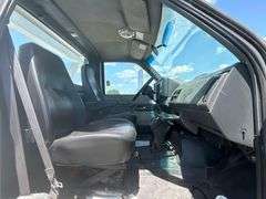 2001 Chevrolet C6500 Wrecker Tow Truck