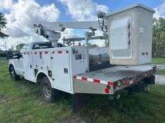 2014 Ford F-350 Altec AT200A Insulated Bucket Truck