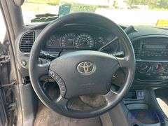 2005 Toyota Tundra Limited Crew Cab Pickup Truck