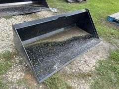 2025 Swict 60in. Bucket Skid Steer Attachment