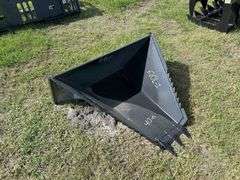 2025 JMR 40in Stump Bucket Skid Steer Attachment