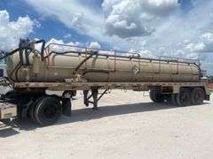 2005 Superior  Trailers VT130 T/A Tanker Trailer