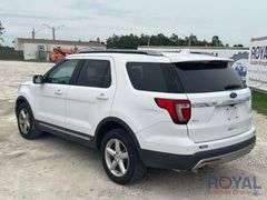 2017 Ford Explorer XLT AWD SUV