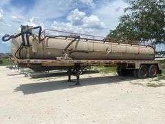 2005 Superior  Trailers VT130 T/A Tanker Trailer
