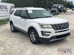 2017 Ford Explorer XLT AWD SUV