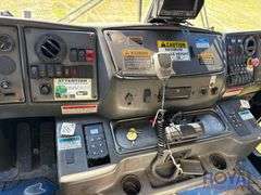 2014 Crane Carrier Low Entry New Way 31Yd Side Loader Garbage Truck