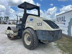 2007 Volvo SD70D Smooth Drum Vibratory Dirt Compactor