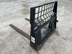 Caterpillar 48in Forks and Frame Skid Steer Attachment