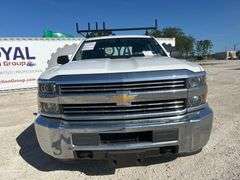 2017 Chevrolet Silverado 2500HD 4x4 Crew Cab Reading Service Truck