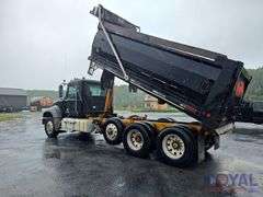 2017 Mack GU713 Granite Tri-Axle Dump Truck