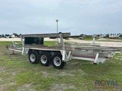 Load Master 27ft Tri-Axle Boat Trailer