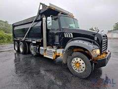 2017 Mack GU713 Granite Tri-Axle Dump Truck