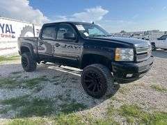 2012 Chevrolet Silverado 1500 LTZ Crew Cab Pickup Truck