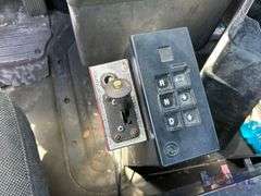 2000 Mack CH612 Wet Kit Day Cab Truck Tractor
