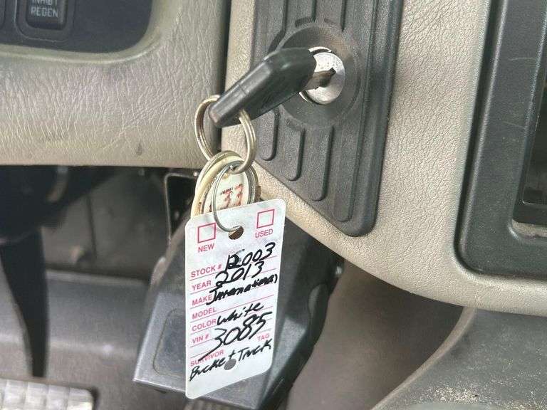 2013 International DuraStar 4400 Altec AM547 50FT Material Handling Insulated Forestry Bucket Truck