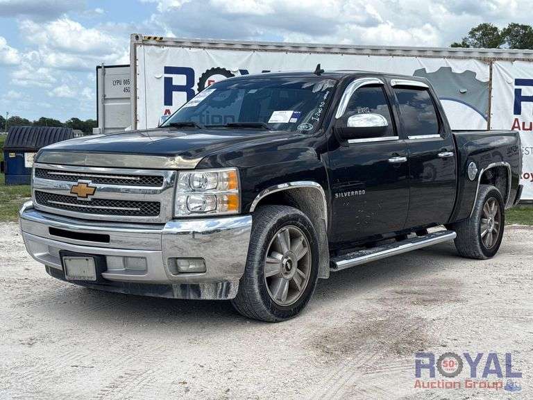 2013 Chevrolet Silverado 1500 Crew Cab Pickup Truck