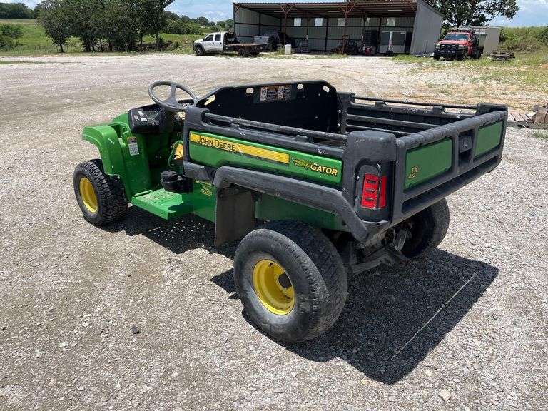 2010 John Deere TX Gator 4x4 Utility Cart