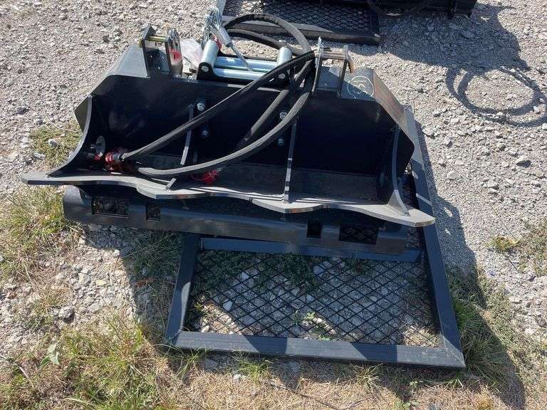 LandHonor 15,000lbs Hydraulic Logging Winch Skid Steer Attachment