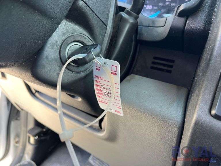 2018 Ford F-250 Ext. Cab Reading Enclosed Service Truck