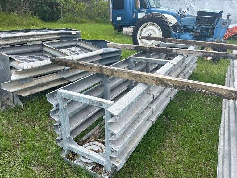 Redirective Crash Cushion Guardrail