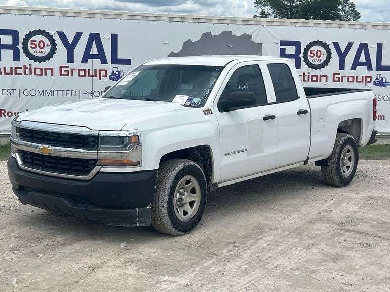 2016 Chevrolet Silverado 1500 Crew Cab Pickup Truck