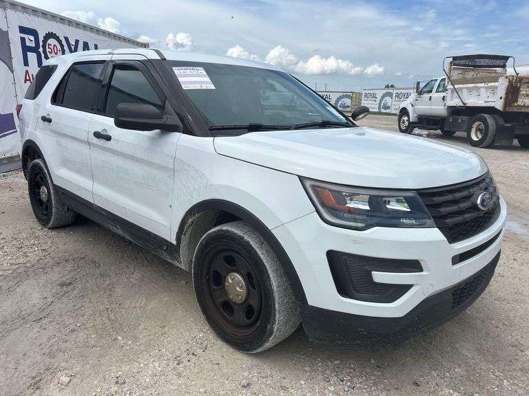 2016 Ford Explorer AWD SUV