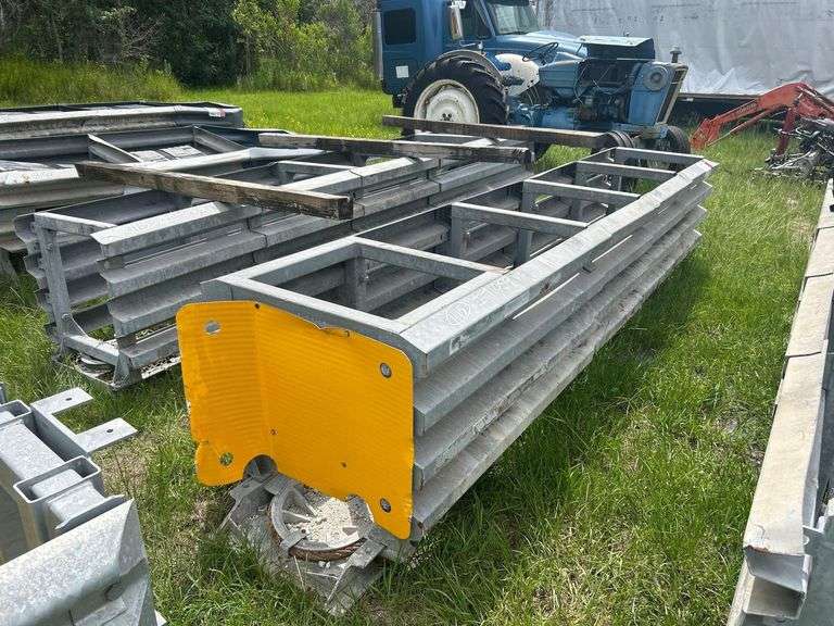 Redirective Crash Cushion Guardrail