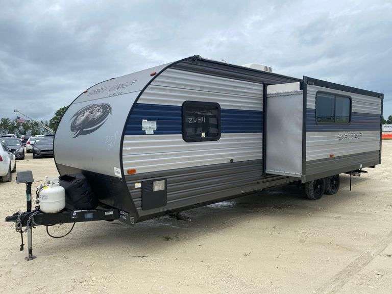 2022 Forest River Cherokee Grey Wolf 26BRB Patriotic Edition 32ft. T/A Travel Trailer