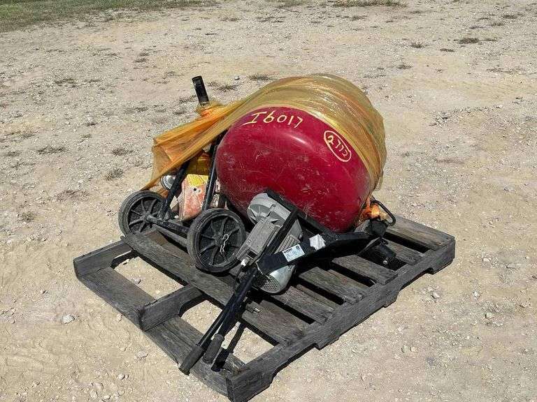 Husky GHM105890 Cement Mixer