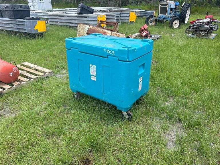 Airgas Dry Ice Bin