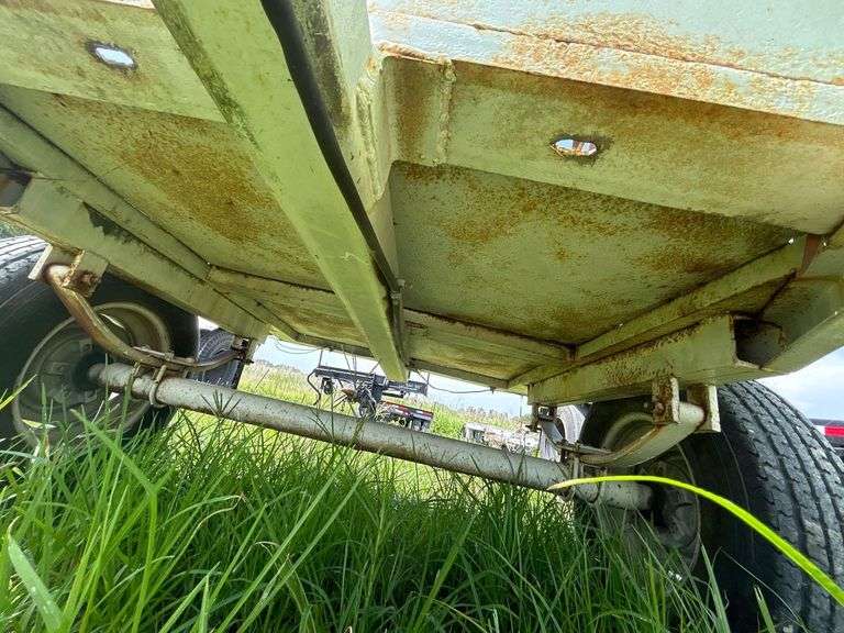 1974 12ft S/A Reel Trailer