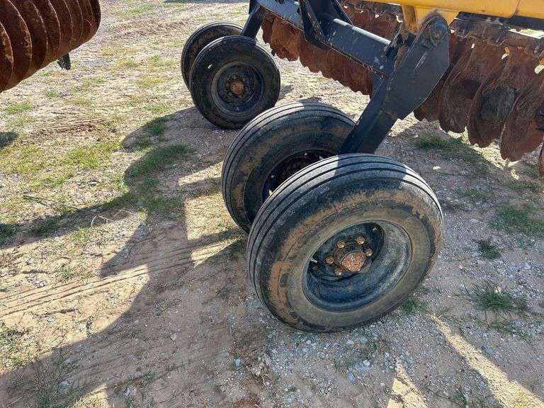 2020 AMCO F42B-3626CS 13ft Pull-Behind Disc Offset Harrow Tiller