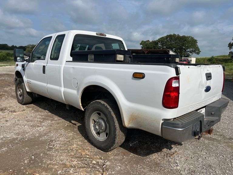 2008 Ford F-250 4x4 Ext. Cab Pickup Truck