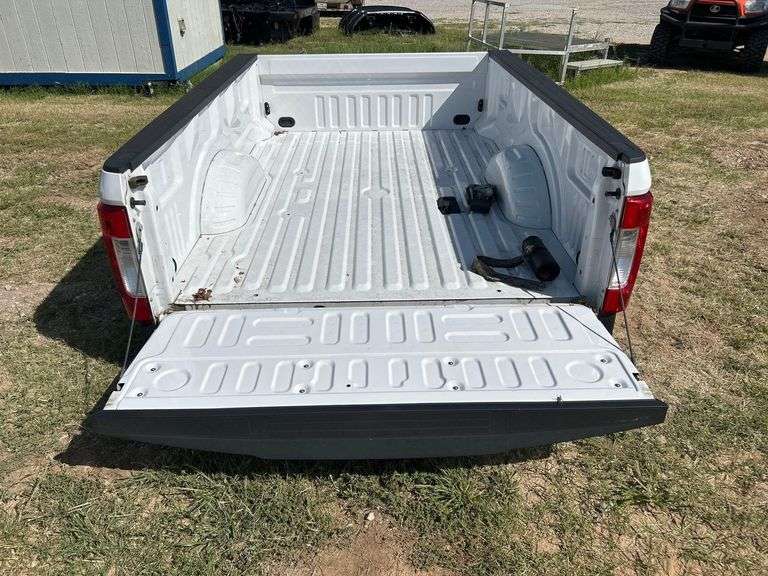 2017-2023 Ford Super Duty 4x4 Pickup Truck Bed