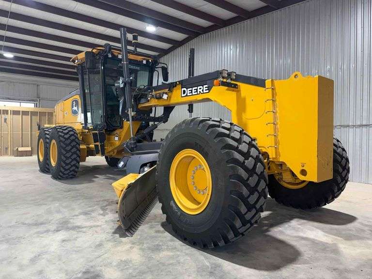 2024 John Deere 872GP Articulated Motor Grader