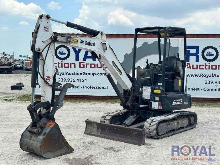 2019 Bobcat E32i Mini Excavator