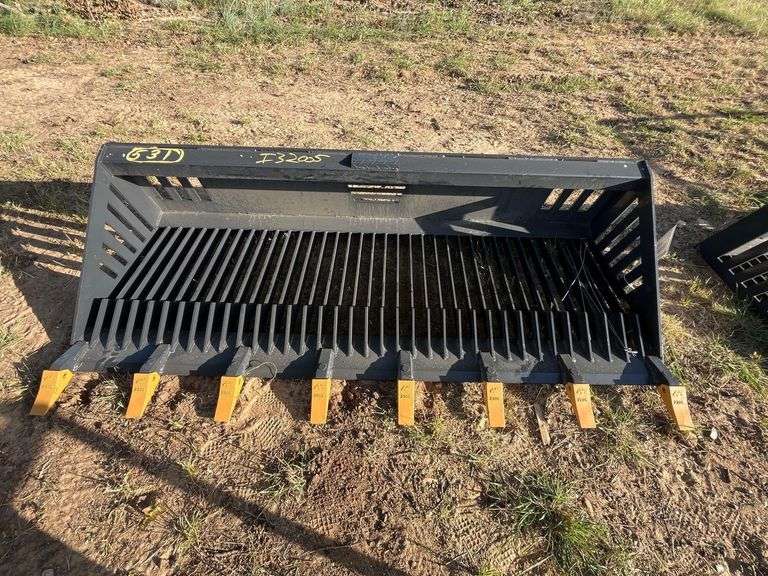 2025 LandHonor RB-14-84W 84in Rock Bucket Skid Steer Attachment