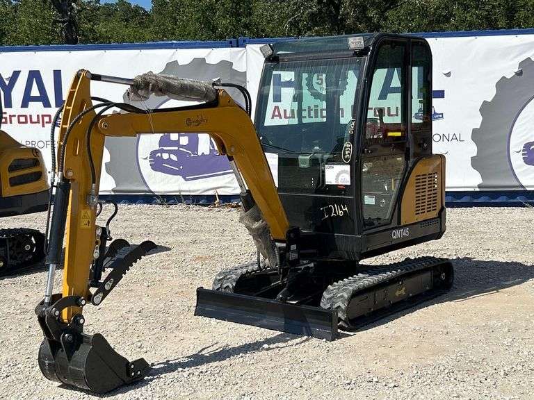 2023 CFG QNT45 Mini Excavator