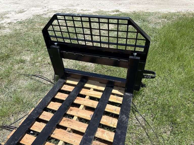 2025 Unused JBX 4000 48inch Skid Steer Fork Attachment