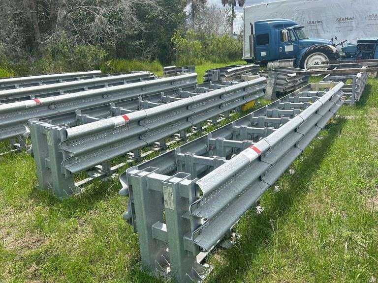 2021 Delta Redirective Crash Cushion 75000