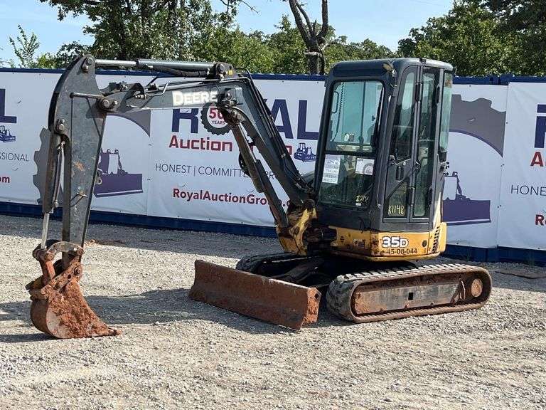 2013 John Deere 35D Mini Excavator