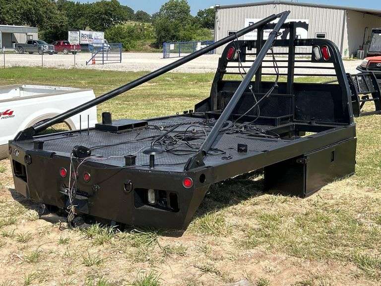 F-550 CM Trucks 11ft Utility Bed