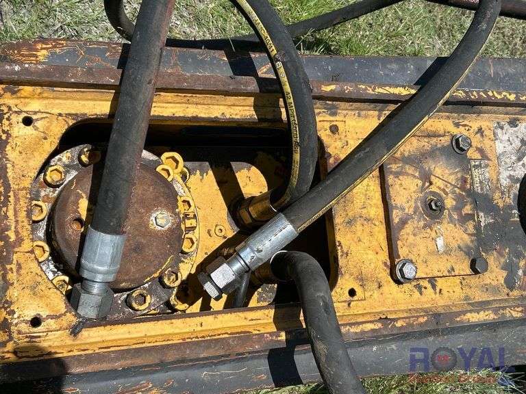 2018 DandA 220V Hydraulic Breaker Excavator Attachment