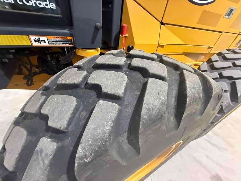 2024 John Deere 872GP Articulated Motor Grader