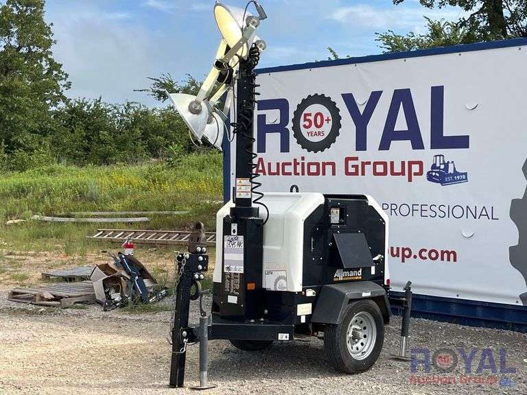 2019 Allmand Night-Lite V-Series S/A Towable Light Tower