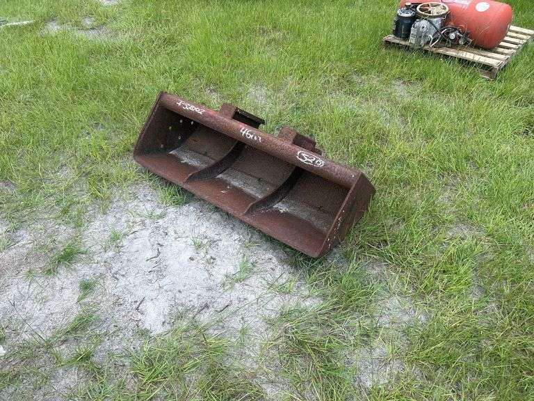 46in Bucket
