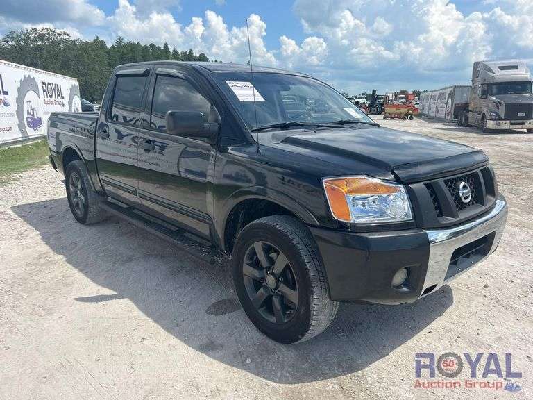 2012 Nissan Titan Crew Cab Pickup Truck