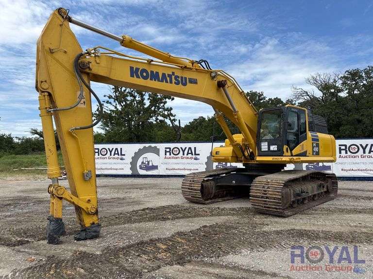 2019 Komatsu PC490LC Hydraulic Excavator