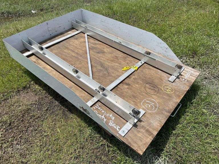 Weather Guard Model 3200 Bed Rat Sliding Platform