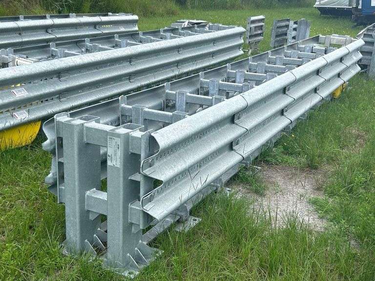 2021 Delta Redirective Crash Cushion 75000